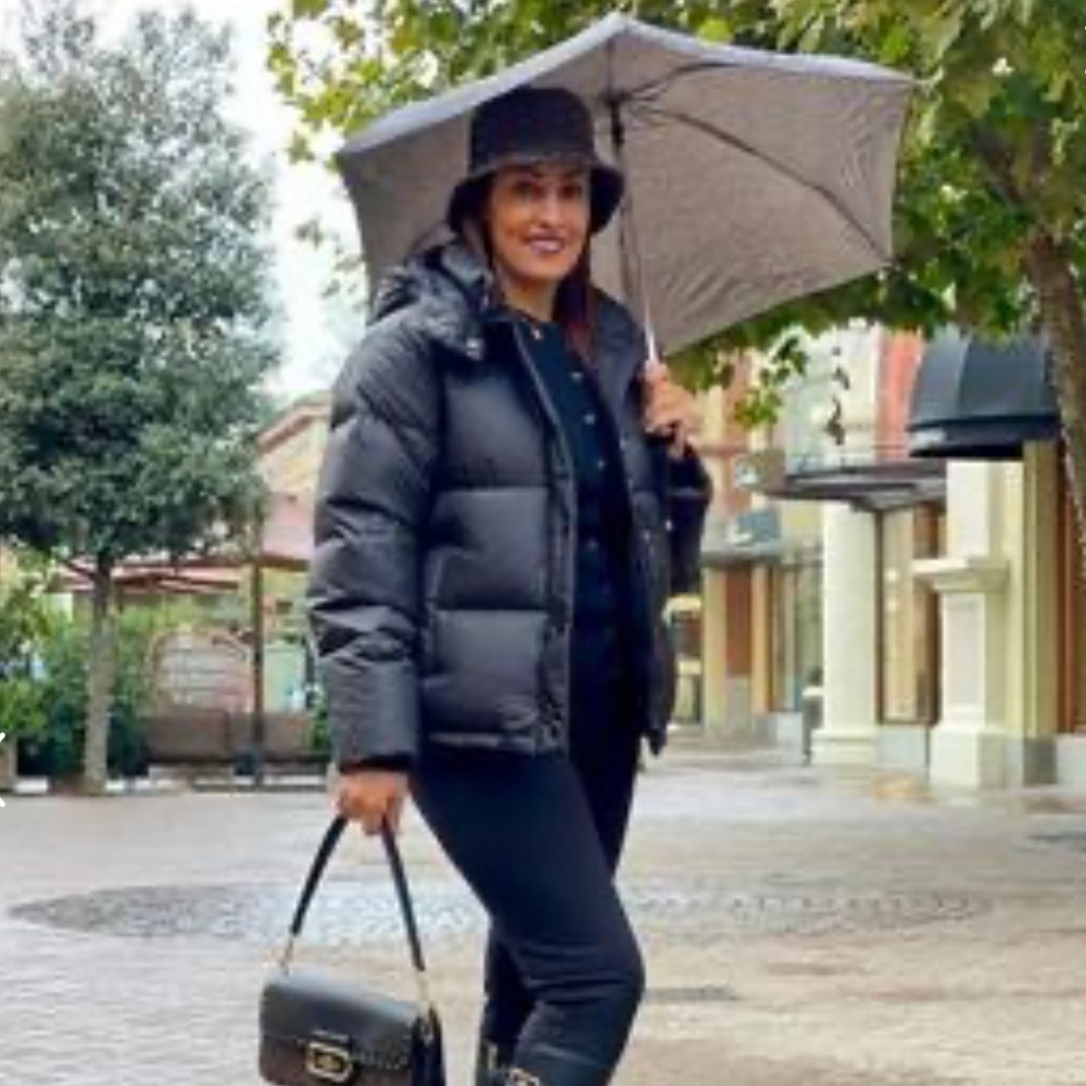 COACH UV Protection Signature Mini Umbrella - Gold/Brown Black, NWT - Picture 4 of 4